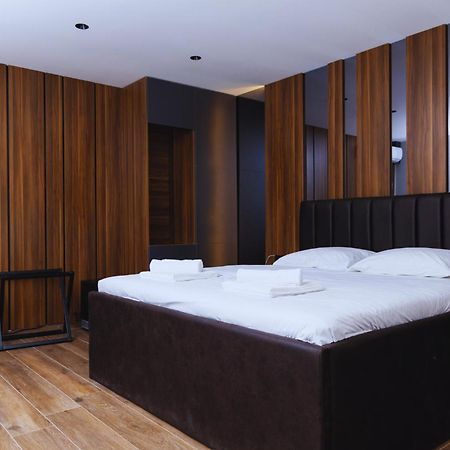 Hotel Solo 127 普里兹伦 外观 照片