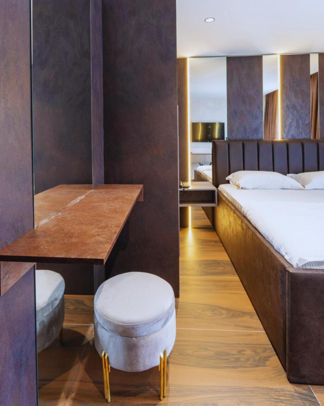 Hotel Solo 127 普里兹伦 外观 照片